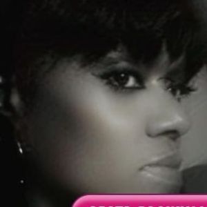 Meet your Posher, Ella